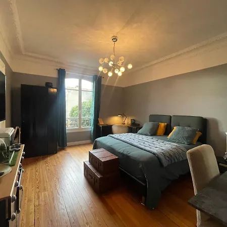 Parentale Avec Grand Bureau